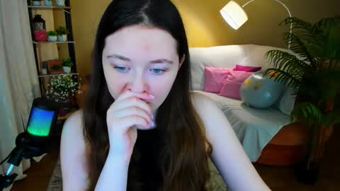 alluringeyess online show from January 19, 4:22 pm