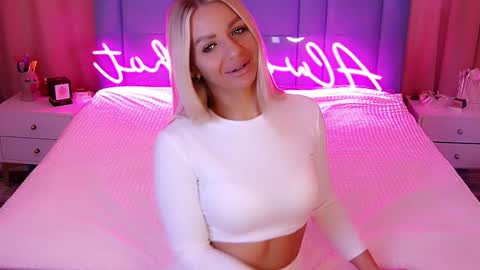 AlwaysHot online show from December 30, 3:14 am