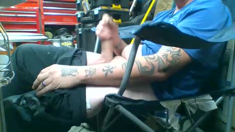 allwolf0323 online show from October 5, 9:18 am