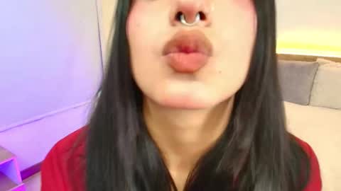 Ally  online show from April 16, 8:31 pm