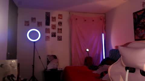 Ally online show from March 25, 1:00 am