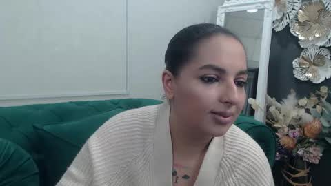         online show from March 8, 7:39 pm