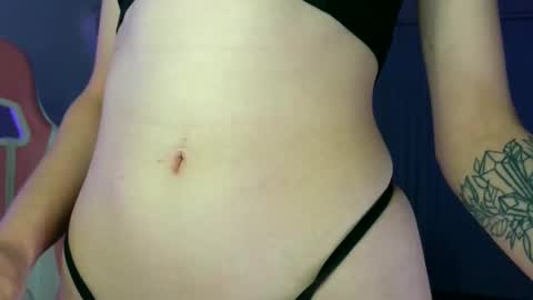 Ally Girl In Her Ally World online show from February 8, 9:23 am