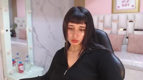 Allysa  online show from September 22, 8:22 pm