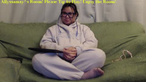 Allyssamay online show from January 11, 3:55 am