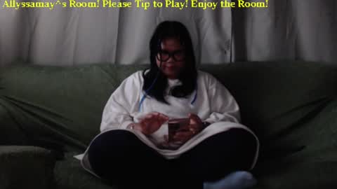 Allyssamay online show from January 16, 7:17 am