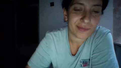 Snapshot of alma_amy chatting on September 23, 7:17 pm Alma online show from September 23, 7:17 pm