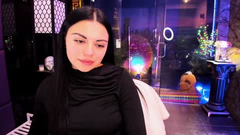 Snapshot of alma_pearl chatting on January 12, 1:05 pm Alma online show from January 12, 1:05 pm