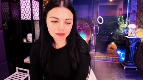 Snapshot of alma_pearl chatting on January 13, 11:52 am Alma online show from January 13, 11:52 am