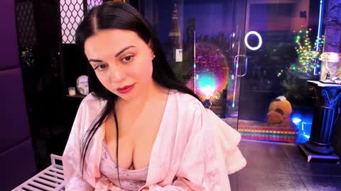 Snapshot of alma_pearl chatting on January 28, 10:45 am Alma online show from January 28, 10:45 am