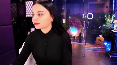 Snapshot of alma_pearl chatting on February 9, 9:47 am Alma online show from February 9, 9:47 am