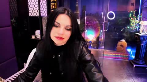 Snapshot of alma_pearl chatting on February 16, 9:48 am Alma online show from February 16, 9:48 am