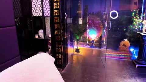 Snapshot of alma_pearl chatting on February 22, 12:29 pm Alma online show from February 22, 12:29 pm