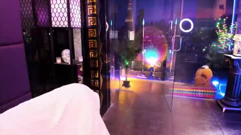 Snapshot of alma_pearl chatting on March 1, 9:18 am Alma online show from March 1, 9:18 am