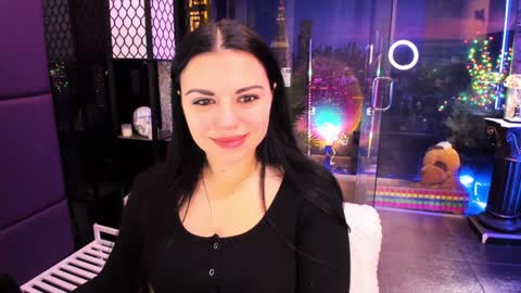 Snapshot of alma_pearl chatting on March 4, 7:41 am Alma online show from March 4, 7:41 am