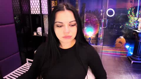 Snapshot of alma_pearl chatting on March 6, 7:36 am Alma online show from March 6, 7:36 am