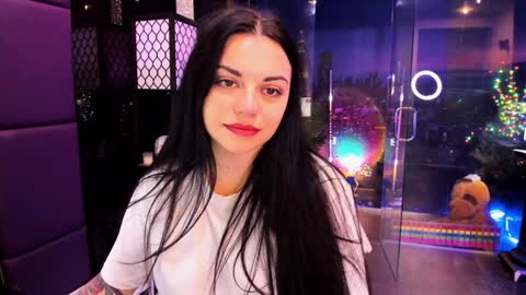 Snapshot of alma_pearl chatting on March 12, 7:57 am Alma online show from March 12, 7:57 am