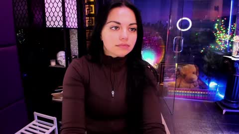 Snapshot of alma_pearl chatting on September 30, 6:51 am Alma online show from September 30, 6:51 am