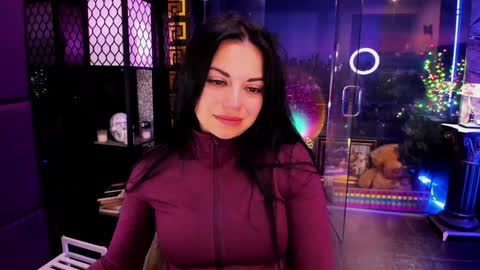 Snapshot of alma_pearl chatting on October 3, 6:10 am Alma online show from October 3, 6:10 am