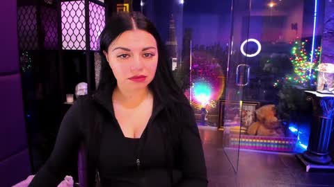 Snapshot of alma_pearl chatting on October 7, 7:16 am Alma online show from October 7, 7:16 am