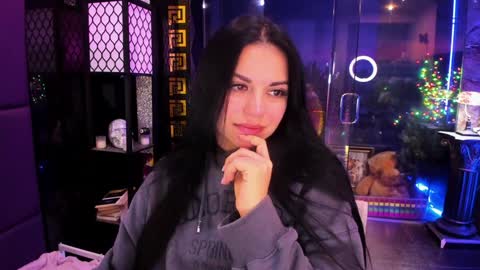 Snapshot of alma_pearl chatting on October 8, 7:28 am Alma online show from October 8, 7:28 am