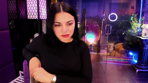 Snapshot of alma_pearl chatting on October 23, 5:18 am Alma online show from October 23, 5:18 am