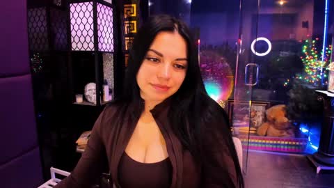 Snapshot of alma_pearl chatting on November 23, 9:42 am Alma online show from November 23, 9:42 am