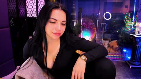 Snapshot of alma_pearl chatting on December 19, 7:48 am Alma online show from December 19, 7:48 am