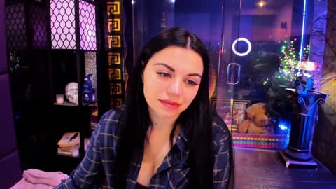 Snapshot of alma_pearl chatting on January 8, 7:10 am Alma online show from January 8, 7:10 am