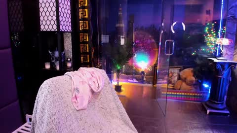 Snapshot of alma_pearl chatting on February 22, 8:57 am Alma online show from February 22, 8:57 am