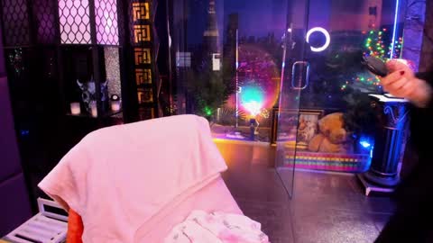 Alma online show from March 15, 8:31 am