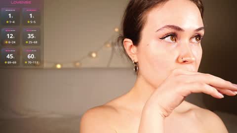 Alma online show from December 25, 6:41 pm