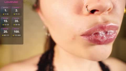 Alma online show from December 3, 4:27 pm