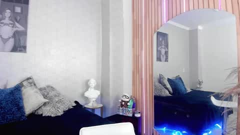 AlmaBella online show from February 3, 3:17 pm