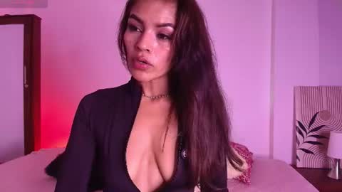 Snapshot of almavoss chatting on July 24, 11:19 am Alma Voss online show from July 24, 11:19 am