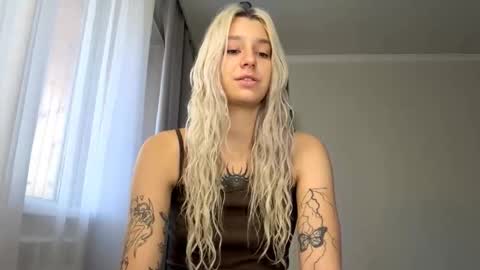 Arina online show from September 23, 7:44 am