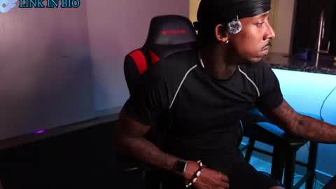 Almightycnote online show from July 11, 2:47 am