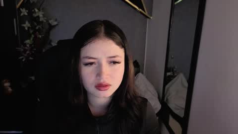 Snapshot of almma_ chatting on November 5, 1:44 pm ALMMA online show from November 5, 1:44 pm