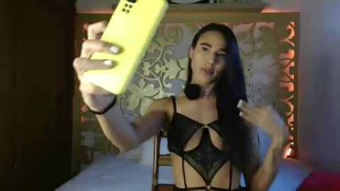 Snapshot of alogenotwink chatting on September 11, 11:21 am STEPHAN online show from September 11, 11:21 am