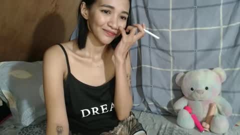 Alondra  online show from April 12, 2:44 pm