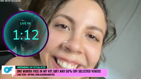 Snapshot of alondra_on_fire chatting on July 4, 4:02 pm Alondra Suarez online show from July 4, 4:02 pm