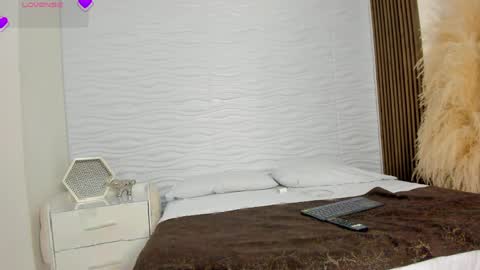 ALONDRA CUTE online show from April 5, 5:04 am