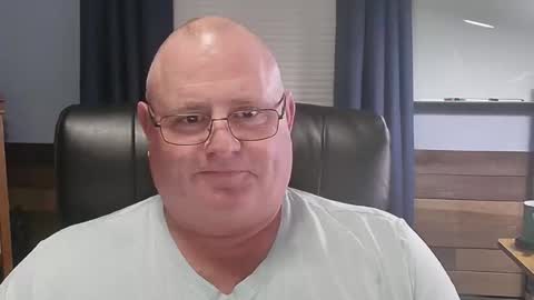alonetime033 online show from May 12, 6:27 pm