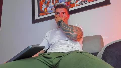 Snapshot of alpha_dominus_ chatting on September 14, 4:06 pm alpha_dominus_ online show from September 14, 4:06 pm