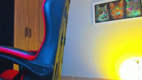 Snapshot of alpha_dominus_ chatting on October 2, 5:03 am alpha_dominus_ online show from October 2, 5:03 am