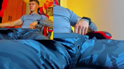 Snapshot of alpha_dominus_ chatting on October 12, 3:38 am alpha_dominus_ online show from October 12, 3:38 am