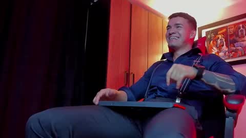 alpha_dominus_ online show from December 23, 3:59 am