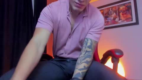 alpha_dominus_ online show from March 9, 5:11 am