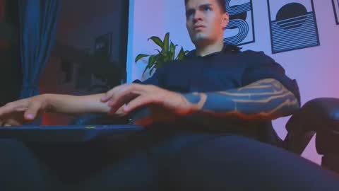 Snapshot of alpha_dominus_ chatting on May 26, 4:19 am alpha_dominus_ online show from May 26, 4:19 am