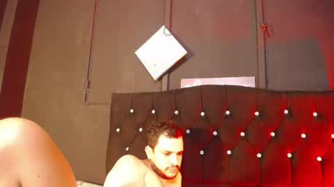 alpha paganni online show from April 3, 5:00 pm